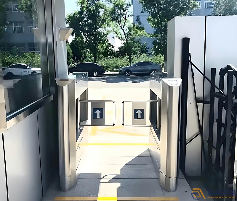 小區(qū)門禁改造的費用大概是多少？